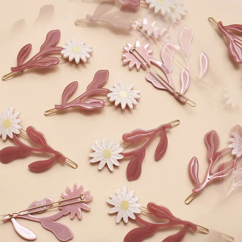 Winona Irene Marguerite Daisy Barrette Set